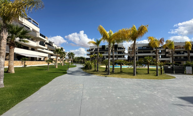 Herverkoop - Penthouse - Playa Flamenca