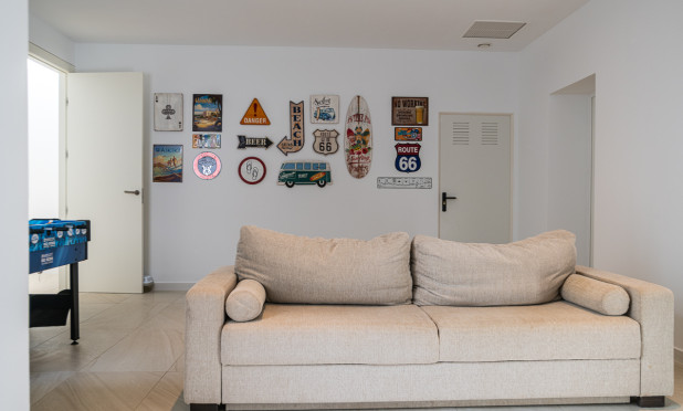 Resale - Villa - Las Colinas Golf Resort - Las Colinas Golf