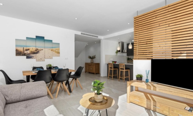 Reventa - Villa - San Miguel de Salinas