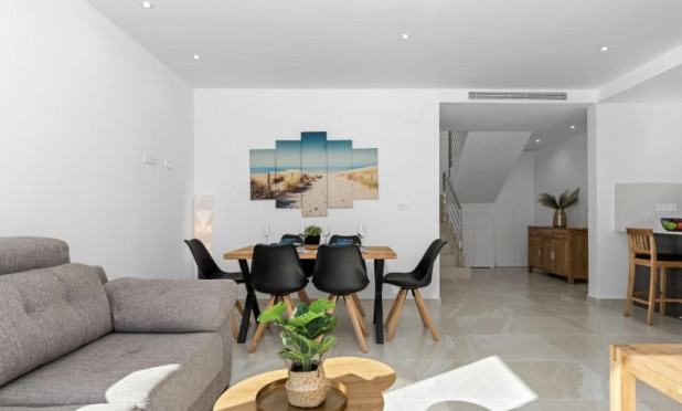 Reventa - Villa - San Miguel de Salinas