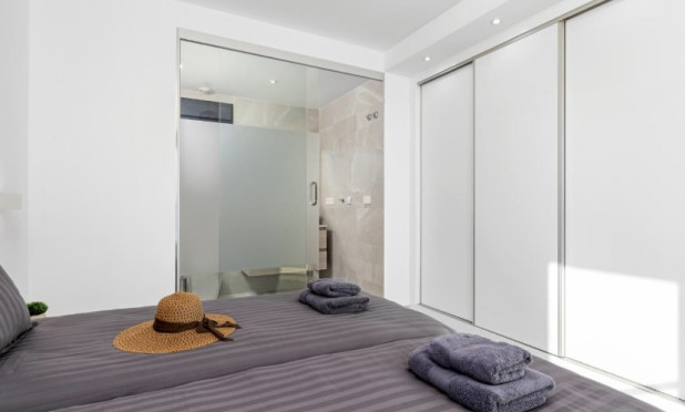 Reventa - Villa - San Miguel de Salinas