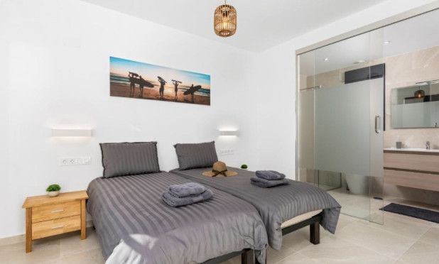 Reventa - Villa - San Miguel de Salinas