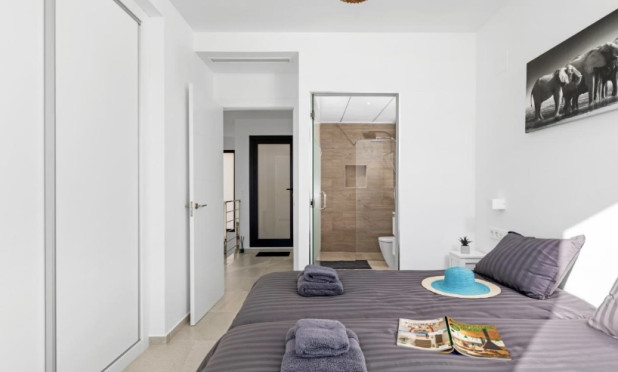 Reventa - Villa - San Miguel de Salinas