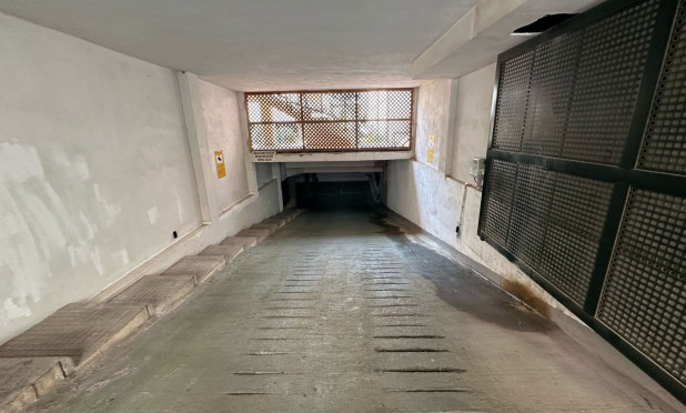 Resale - Parking - Port d'Andratx - Andratx