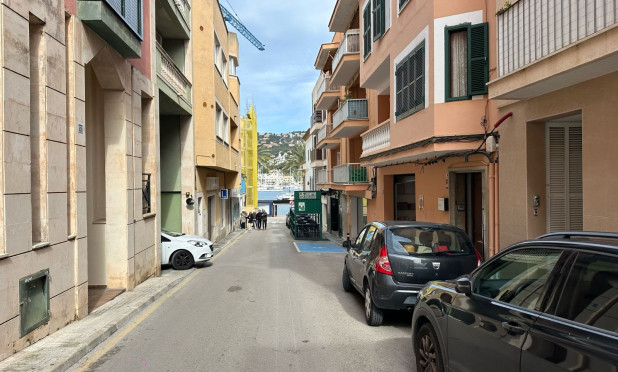 Resale - Parking - Port d'Andratx - Andratx