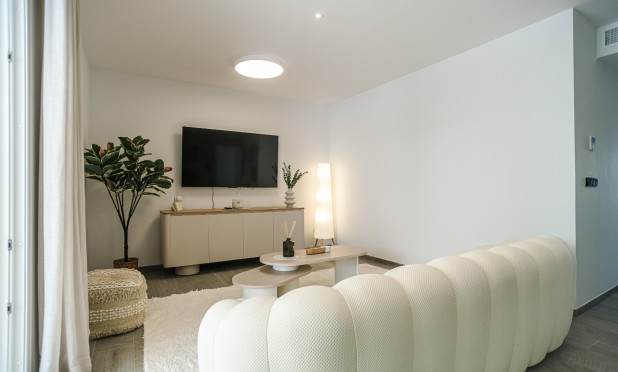 Resale - Apartment / flat - Algorfa - La Finca Golf