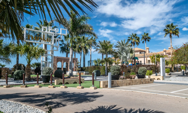 Resale - Apartment / flat - Algorfa - La Finca Golf