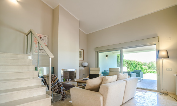 Resale - Villa - San Miguel de Salinas - Las Colinas Golf