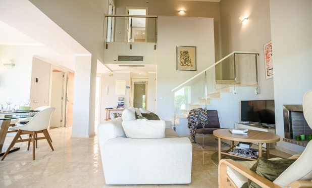 Resale - Villa - San Miguel de Salinas - Las Colinas Golf