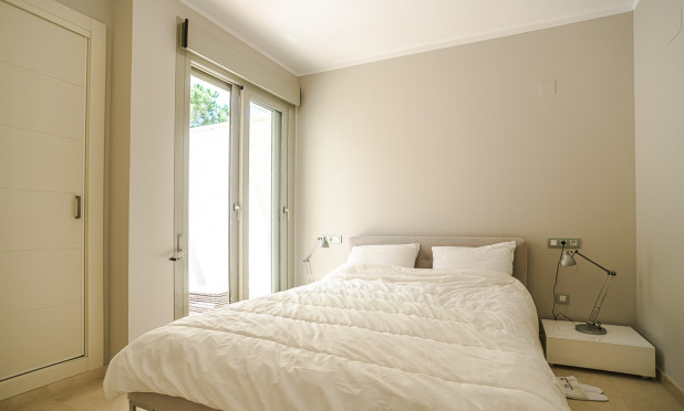 Resale - Villa - San Miguel de Salinas - Las Colinas Golf