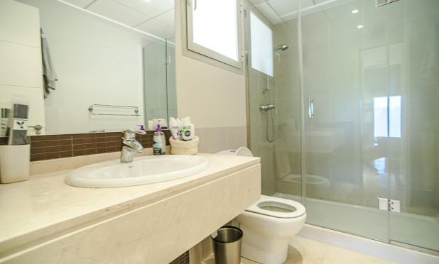 Resale - Villa - San Miguel de Salinas - Las Colinas Golf