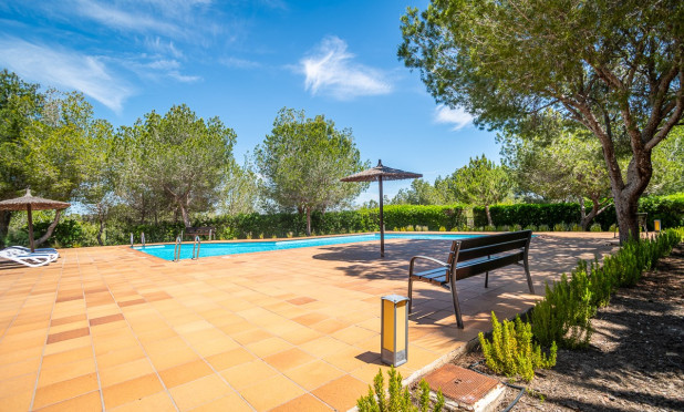 Resale - Villa - San Miguel de Salinas - Las Colinas Golf