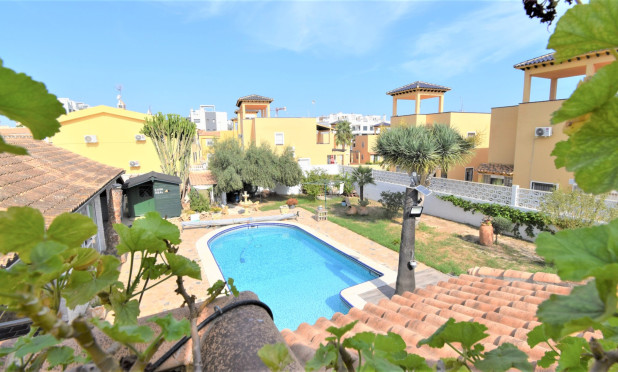 Reventa - Detached Villa - Orihuela Costa - Villamartin