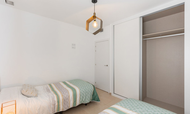 Resale - Apartment / flat - Orihuela Costa - Villamartín