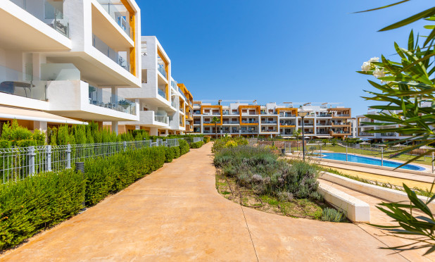 Resale - Apartment / flat - Orihuela Costa - Villamartín