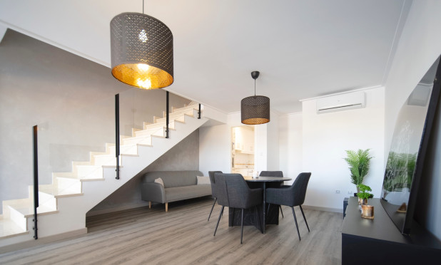 Reventa - Adosado - Los Balcones