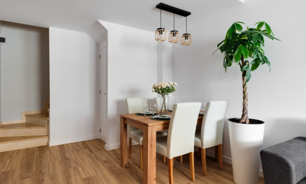 Herverkoop - Herenhuis - Orihuela Costa