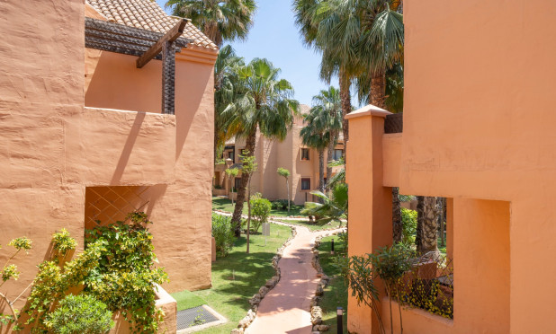 Resale - Apartment / flat - Los Alcazares - Los Montesinos