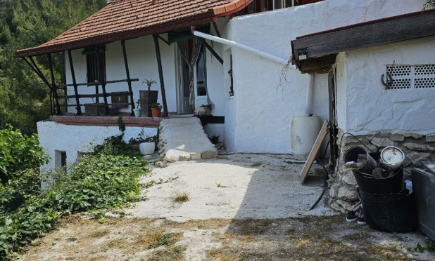 Odsprzedaż - Villa - Pedreguer