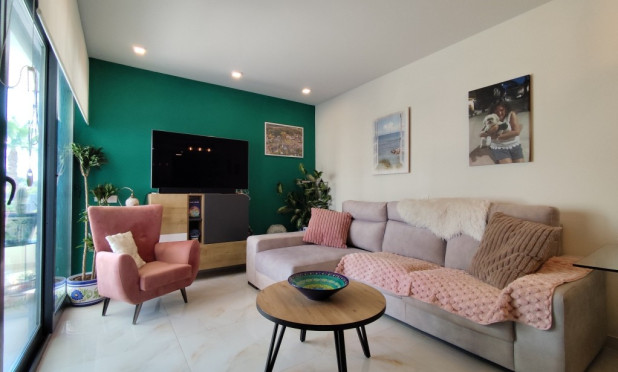 Herverkoop - Appartement / flat - Orihuela Costa