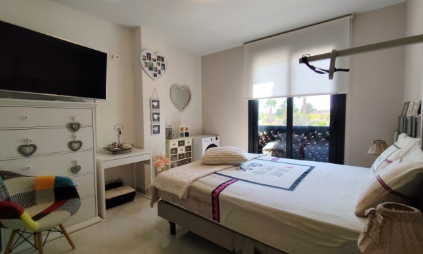 Herverkoop - Appartement / flat - Orihuela Costa