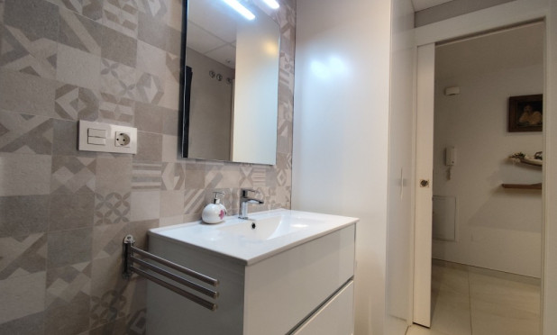 Herverkoop - Appartement / flat - Orihuela Costa