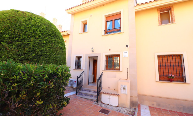 Resale - Townhouse - Algorfa - La Finca Golf Resort