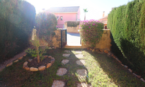 Resale - Townhouse - Algorfa - La Finca Golf Resort