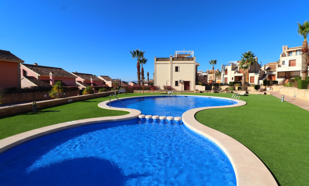 Resale - Townhouse - Algorfa - La Finca Golf Resort