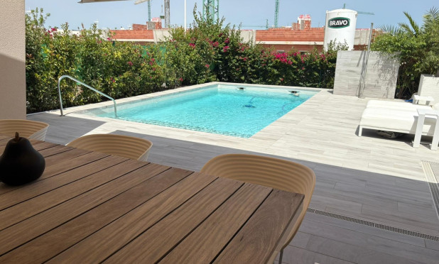 Resale - Villa - Algorfa - La Finca Golf