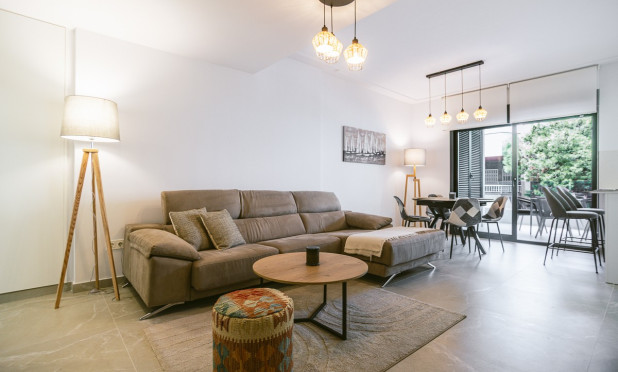 Resale - Apartment / flat - Torrevieja - Playa del Cura