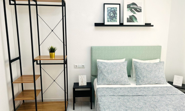 Reventa - Apartamento / piso - Benidorm - Centro