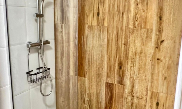 Reventa - Apartamento / piso - Benidorm - Centro