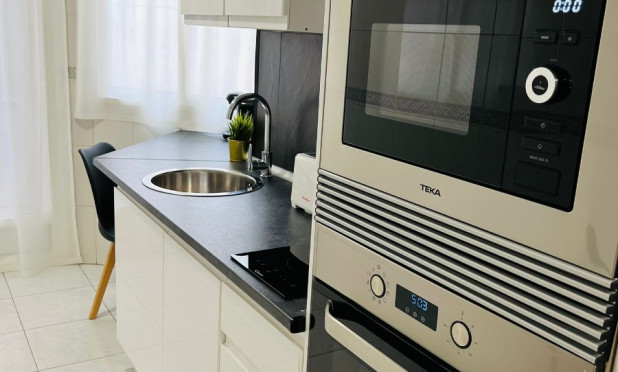 Reventa - Apartamento / piso - Benidorm - Centro