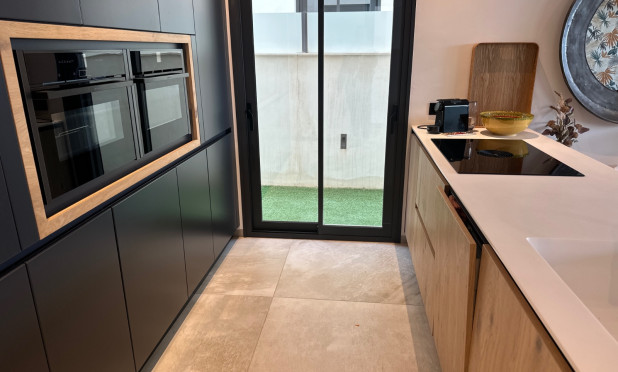 Resale - Apartment / flat - Ciudad Quesada