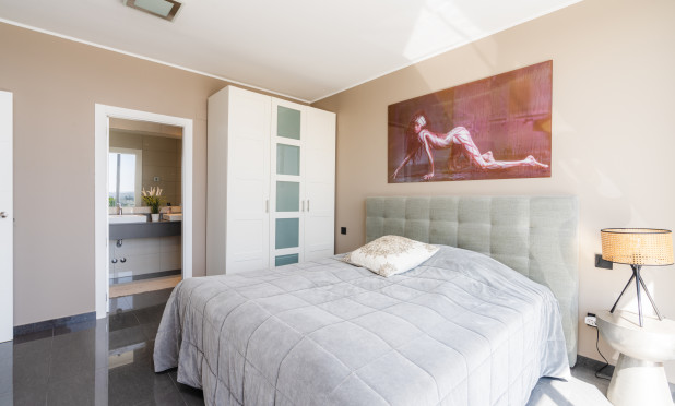 Resale - Villa - San Fulgencio - La Marina