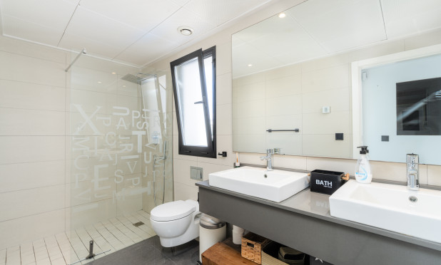 Resale - Villa - San Fulgencio - La Marina