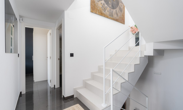 Resale - Villa - San Fulgencio - La Marina