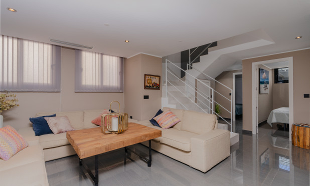 Resale - Villa - San Fulgencio - La Marina