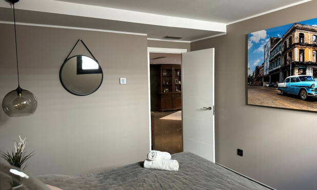 Resale - Villa - San Fulgencio - La Marina