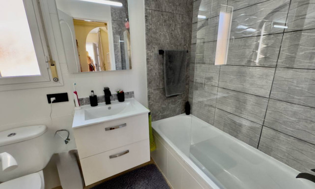 Revente - Villa - Ciudad Quesada