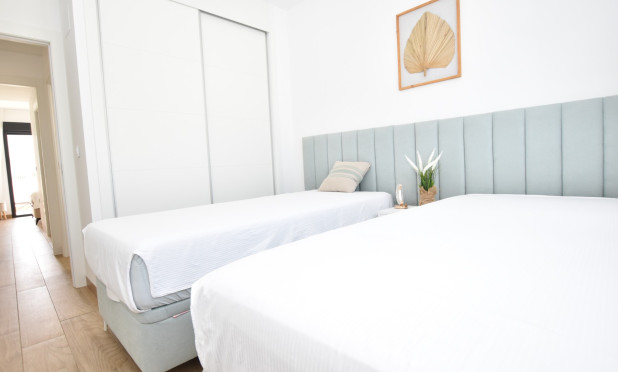 Resale - Apartment / flat - Torrevieja - Los Balcones