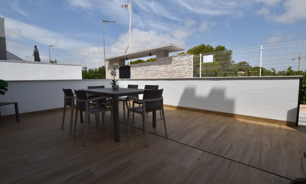 Resale - Apartment / flat - Torrevieja - Los Balcones