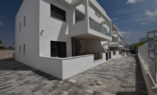 Resale - Apartment / flat - Torrevieja - Los Balcones