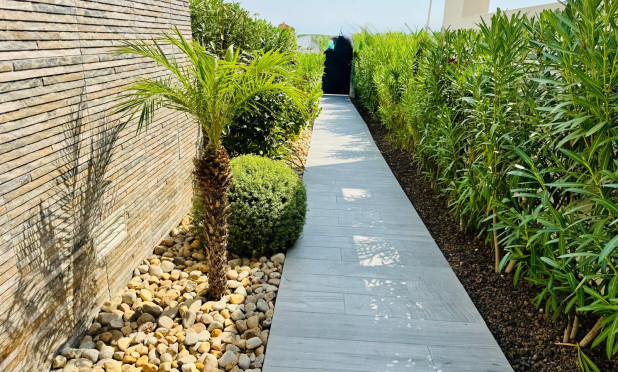 Resale - Villa - Algorfa - La Finca Golf