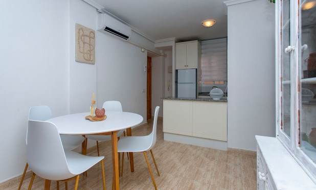 Long Term Rental - Apartment / flat - Torrevieja - torrevieja