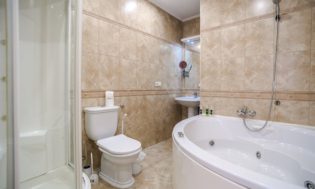 Resale - Villa - Torrevieja - La Siesta