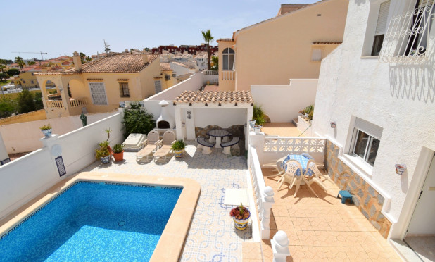 Wiederverkauf - Detached Villa - Orihuela Costa - Villamartin