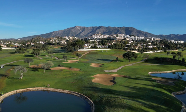 Neue Gebäude - Penthouse - Las Lagunas de Mijas