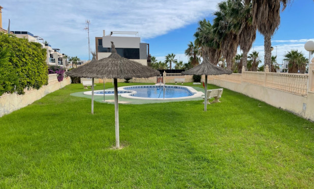 Wiederverkauf - Wohnung - Orihuela Costa - Lomas de Cabo Roig